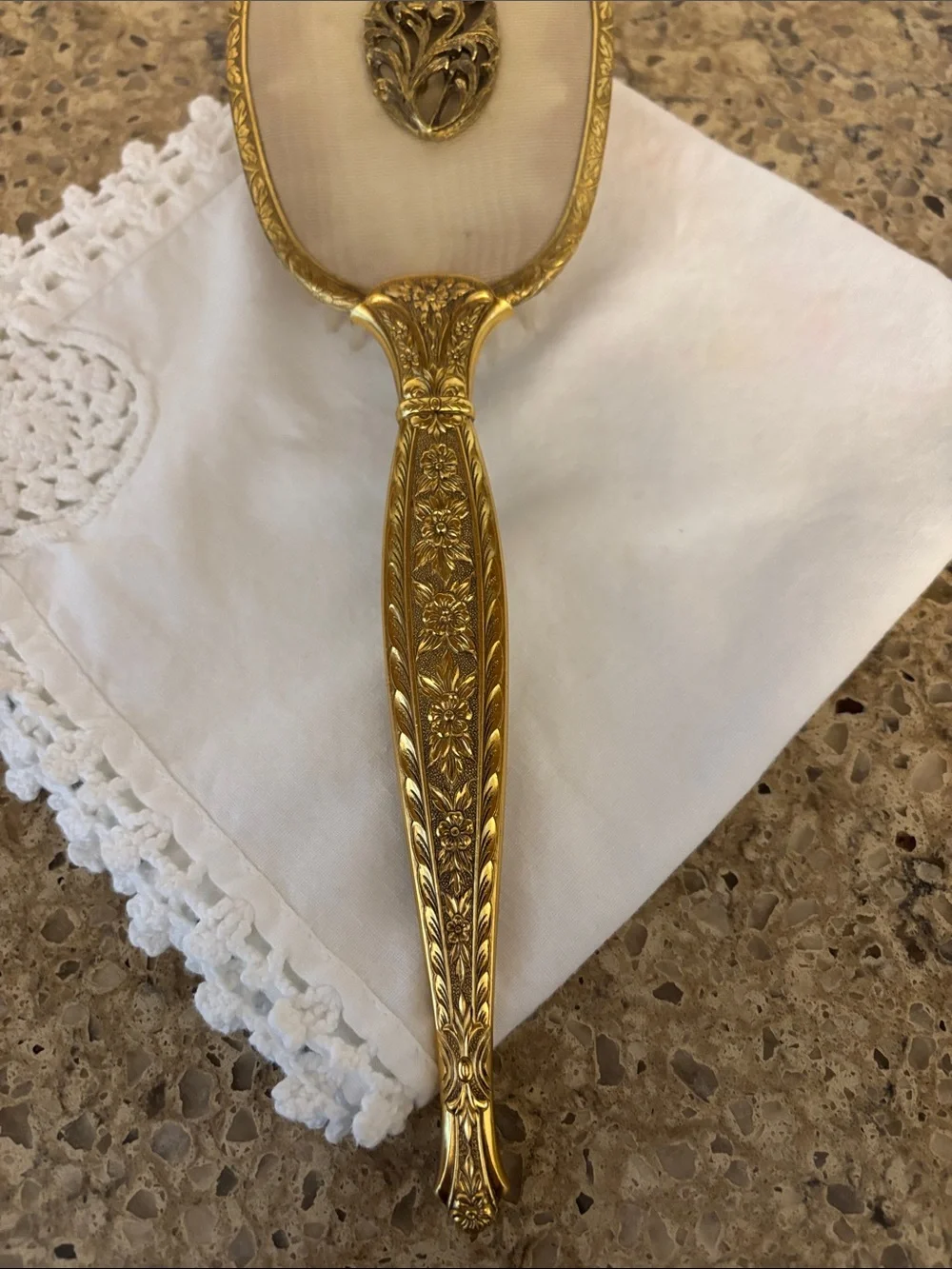 Vintage vanity set